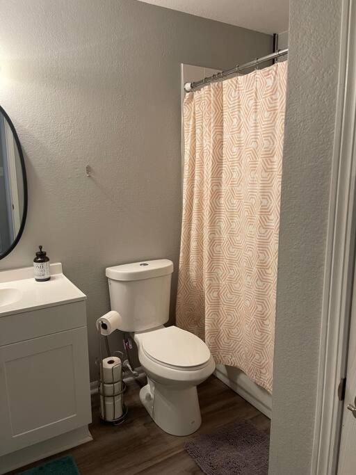 The Irene - 2 Bedroom Apt In Quilt Town, Usa Hamilton المظهر الخارجي الصورة